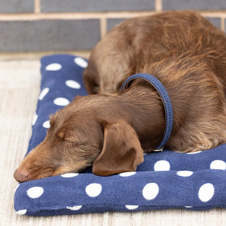 Supreme Products Dotty Fleece Dog Bed #colour_noble-navy